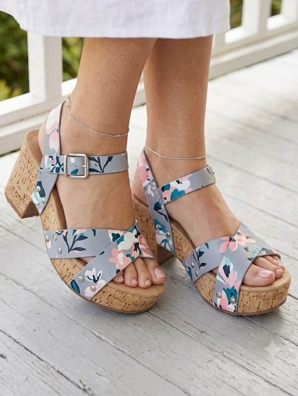Journee Collection Valentina Floral Platform Sandals Cork Block Heel Sz 7.5 NEW